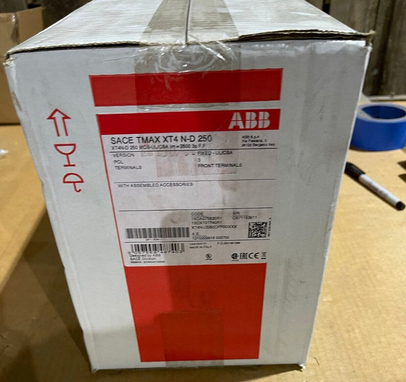 Автоматический выключатель ABB XT4ND250