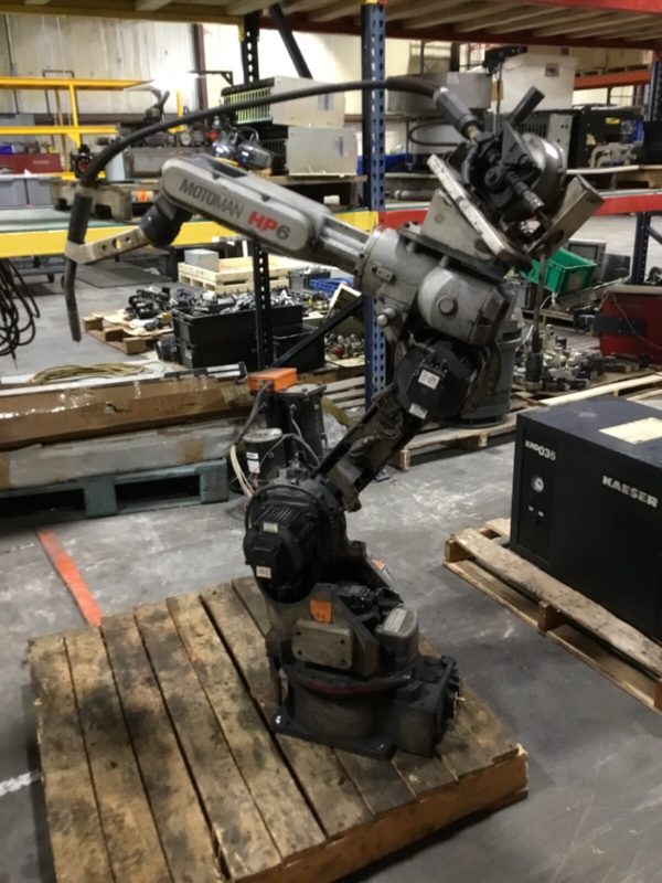 Робот Yaskawa YR-HP6-A00