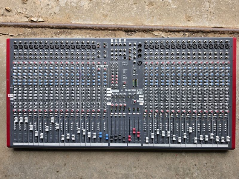 Микшерный пульт ZED-436