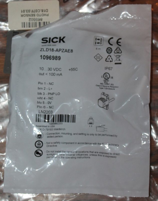 Фотоэлектрический датчик SICK ZLD18-APZAE8