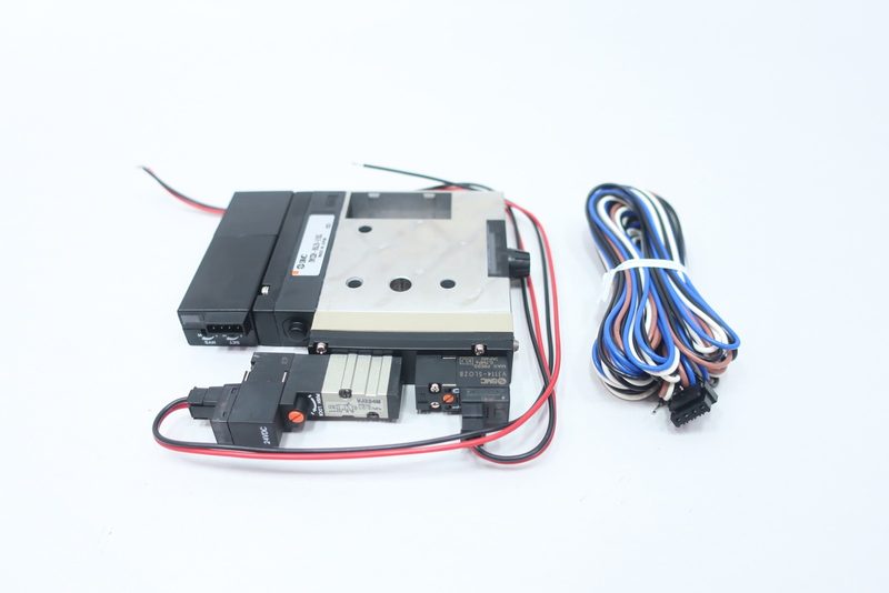 Вакуумный эжектор SMC ZM133H-B5LZB-E15CL